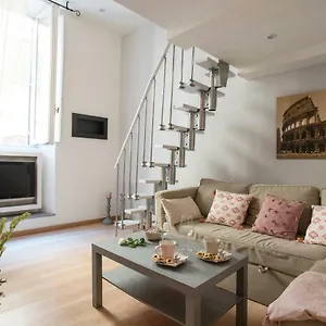 https://barberini-maison.it-romehotels.com
